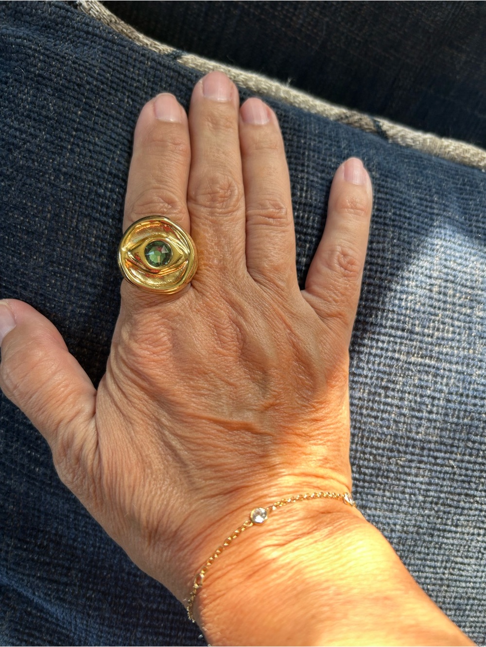 UNO de 50 Gold Tone Ring with Green Faceted Stone